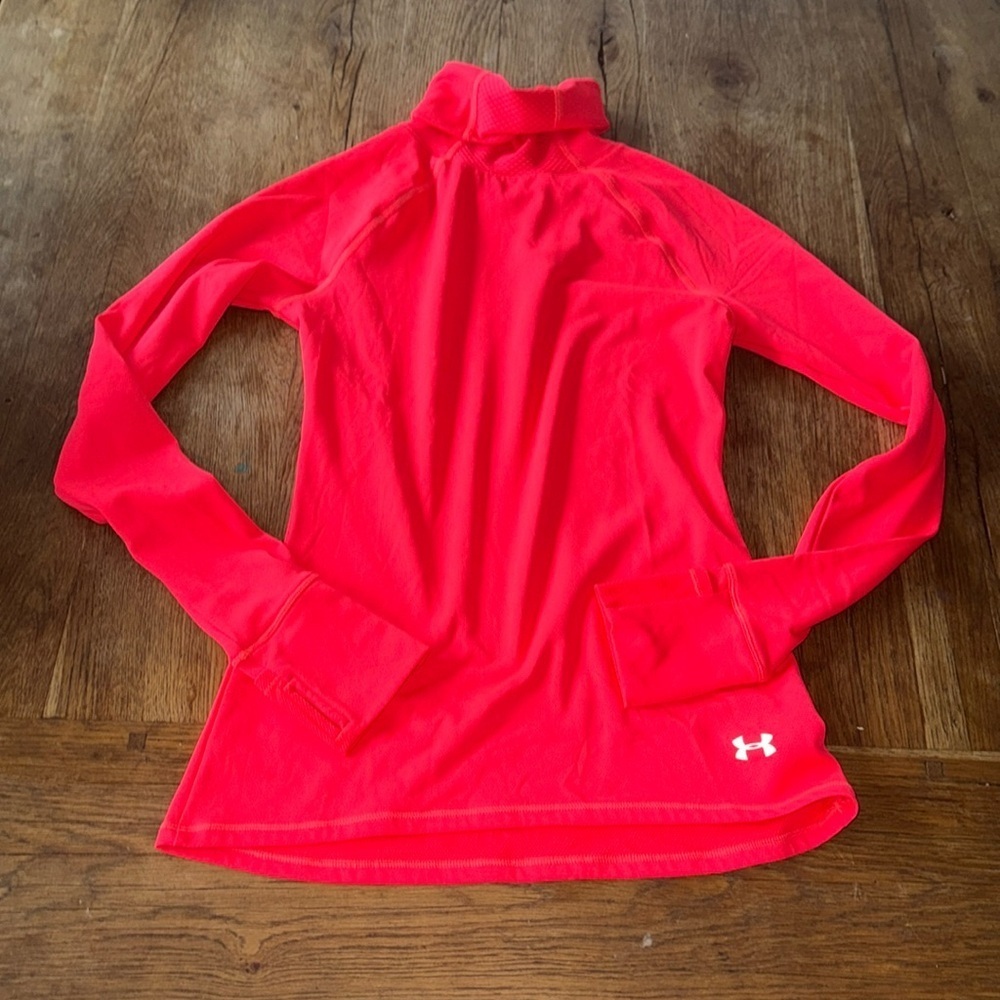 Under Armour fitted all season gear turtleneck